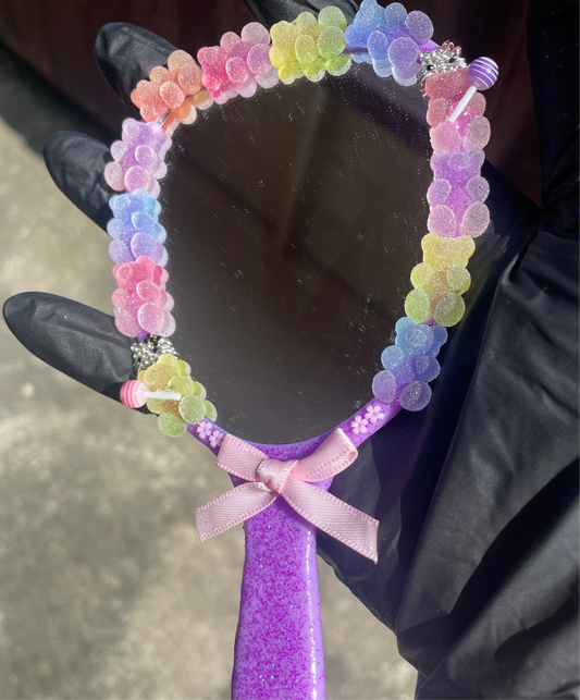 Gummy bear glitz
